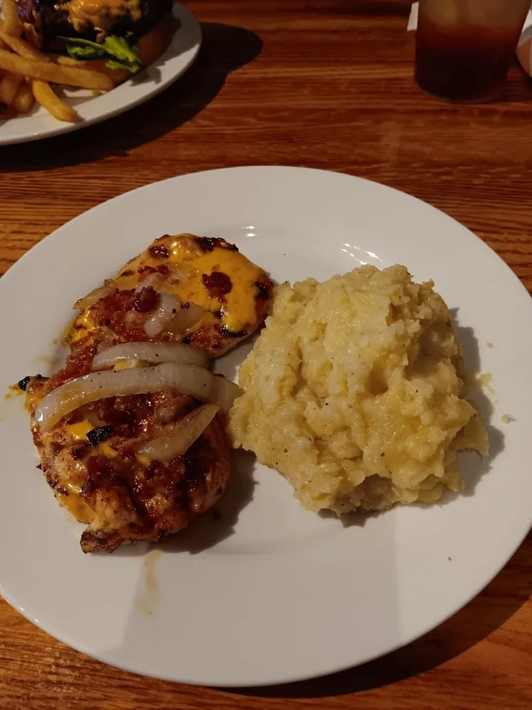 Triple Play Chicken & Garlic Mashed Potatoes